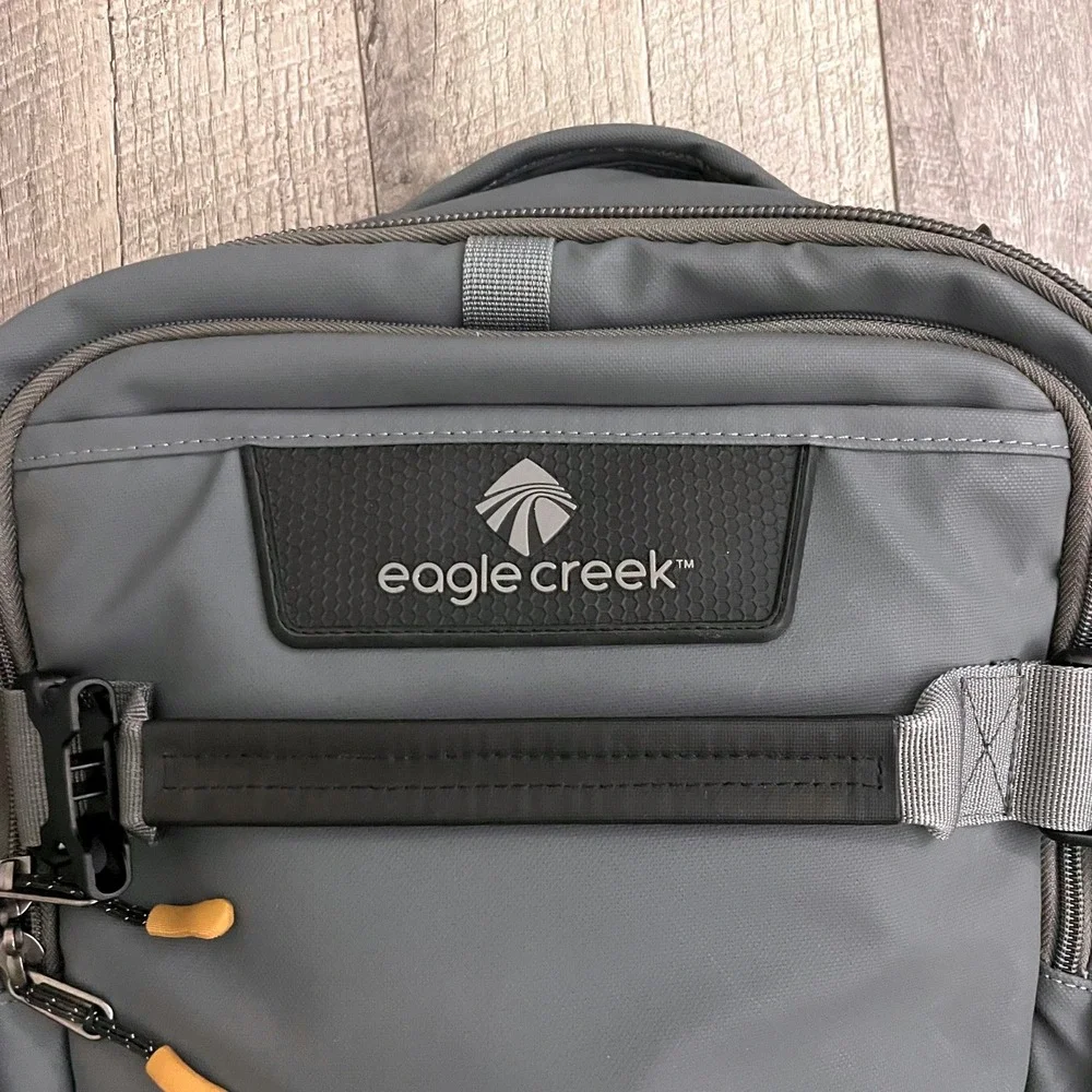 Eagle Creek Wayfinder Backpack 40L Graphite Gray Travel Laptop Daypack EC0A3ML2